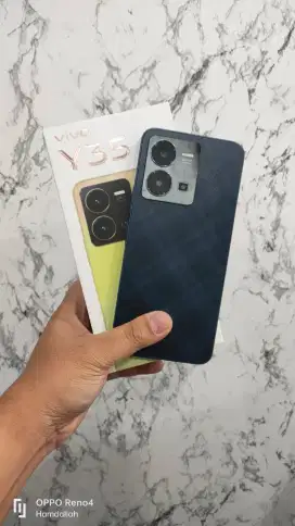 Vivo Y35 8/128 mantap