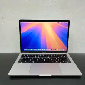 Macbook Pro TB 13-inch 2019 Ci7 - 2.8GHz RAM 16GB SSD 512GB ( Second )