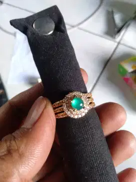Batu Bacan ladies