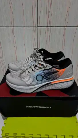 Kanky Story Hageshi - Sneakers Running Pria/Wanita (Grey - Orange)