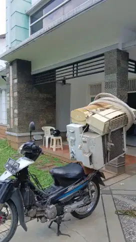 MENERIMA JUAL BELI AC BEKAS SATUAN / BORONGAN