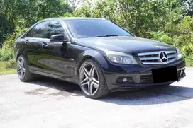 Dijual Mercedes-Benz C200 2011