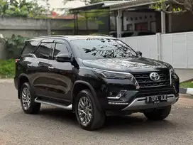 TERMURAH!!VRZ 2.8 AT 2022 SIAP PAKAI