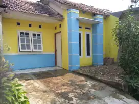Rumah Nyaman dalam komplek