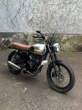 DIJUAL KAWASAKI W175 SE 2019 TANGAN PERTAMA
