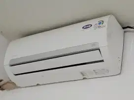Dijual AC Midea 1pk