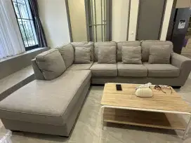 sofa + meja nya,pemakaian baru banget