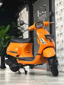 ODO 7 RIBU! Vespa Matic S125 Orange