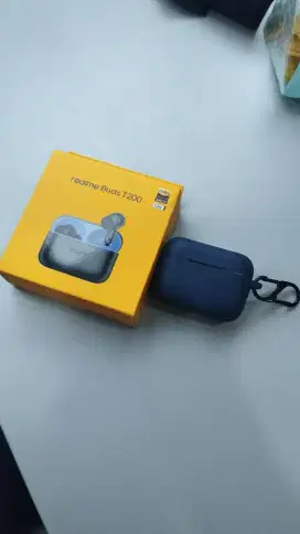 Jual TWS Realme T200 + case