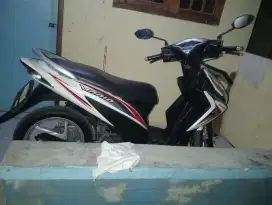 Vario FI 110 tahun 2015