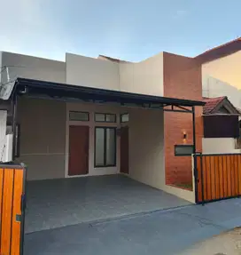 Dijual Rumah Bagus Siap Huni di Bukit Nusa Indah
