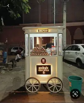 tukang jaga lapak gerobakan dan tukang masak
