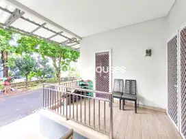 Rumah Bagus Semi Furnished SHM Cluster Emerald Bintaro, Tangerang Sela