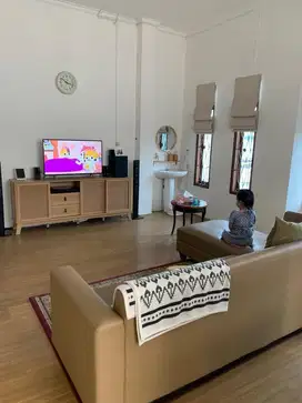 Ruko 3 lantai di pinggir Jalan Raya Cibeureum, cocok banget buat usaha