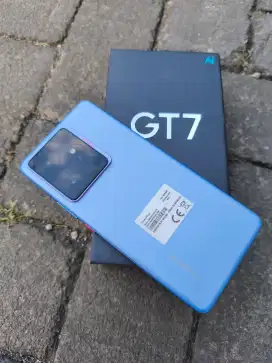 realme GT 7 12/256