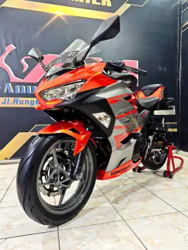 DP 7jt Kawasaki New Ninja 250 th 2018 super cakep