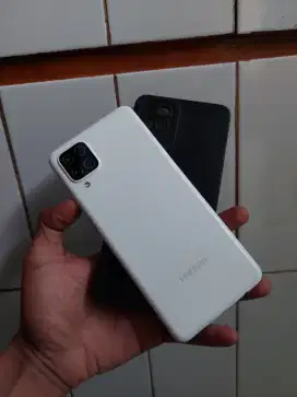 Samsung A12 4+4/128gb