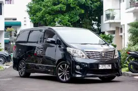 Toyota Alphard 2.4 2WD 2011
