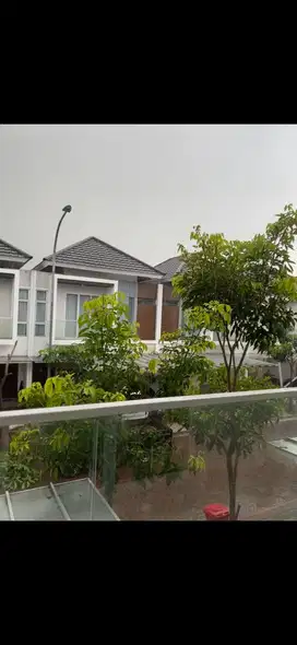 Rumah bagus baru metland puri riveira 8x15 jual cepat