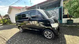 Daihatsu Grand Max Minibus