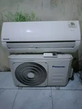Dijual ac panasonic 1/2pk bekas/second