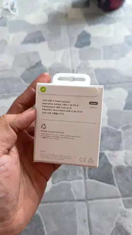 Adaptor charger iphone 20watt original