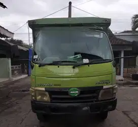 DIJUAL TRUK HINO DUTRO 130 MDL BAK TERBUKA