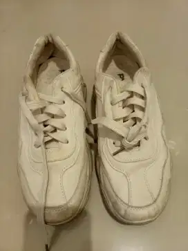 Preloved sepatu wanita