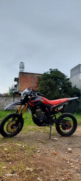 Di jual honda crf 150l