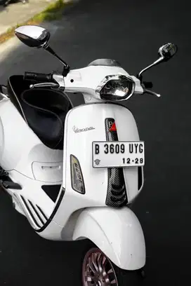 VESPA SPRINT 150 IGET 2017 ( TERMURAH )