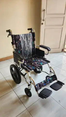Jual Kursi Roda Travel Lipat Second Merk Comfy