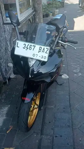 YAMAHA R25 Barang istimewa