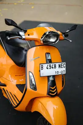 VESPA SPRINT 150 IGET 2017 ( TERMURAH )