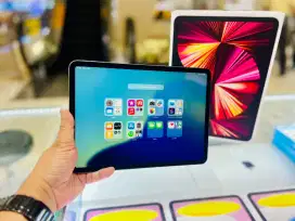 iPad Pro 11-inch Apple M1 chip (3rd Generation) Wi-Fi Space Gray