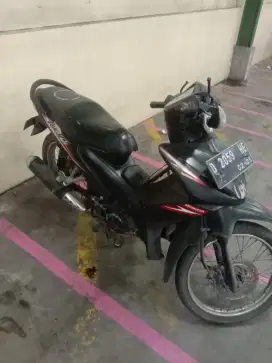 jual motor revo 2010