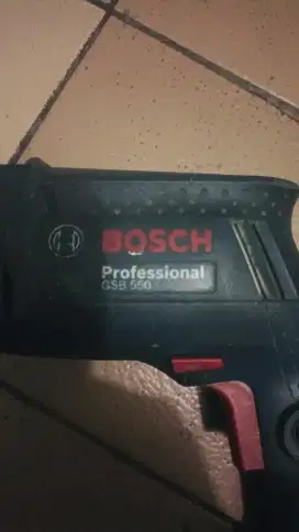 Bor BOSCH GSB 550