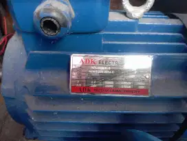 Dijual dinamo 3 phase 2 unit dari baru