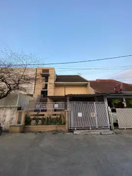 DISEWAKAN RUMAH MINIMALIS FURNISH ARCAMANIK BANDUNG