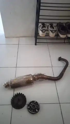penuhin kamar doang jadiin duit aja, negoin