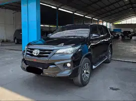 (Double Disc) Toyota Fortuner 2.4 VRZ Diesel AT Matic 2017