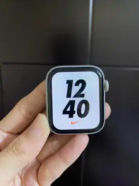 Apple watch series 6 44mm Second