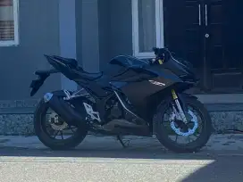 Cbr 150R mate black