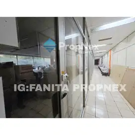 Dijual gedung komersil di Kemanggisan,JakBar LT4547m2 LB4500m2,SHGB