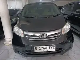 Honda Freed SD at AC double DP 15jt an tahun 2014