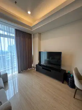 Disewakan Apartemen South Hills 2BR Mewah dan Siap Huni