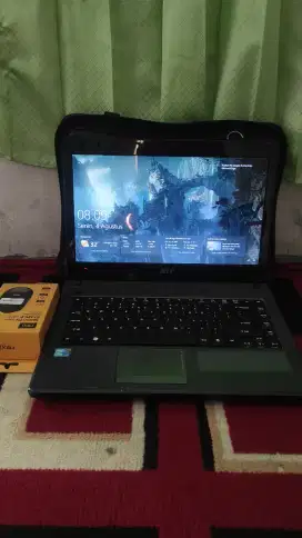 Laptop acer Core i3 ram 8gb ssd 128 GB + hdd 500 GB