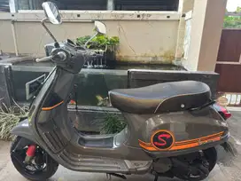 VESPA PIAGGIO S MATIC 2013