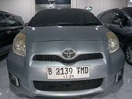Toyota yaris e matic dp 3jt tahun 2012