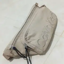 Waistbag Calvin Klein Authentic Tas Selempang Slingbag