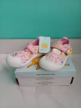 Sepatu Anak cwe Sz 22